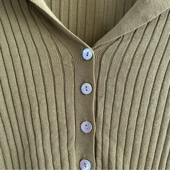 Zara collared green crop long sleeve tee - Picture 3 of 5